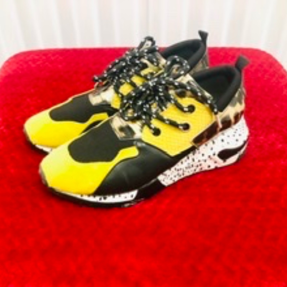 Steve Madden Yellow Cheetah Sport Shoes, 40